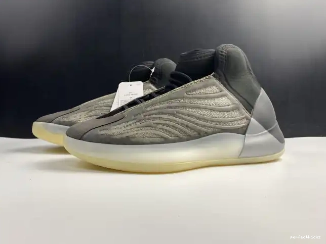 Barium H68771 Quantum Yeezy Adidas 0529